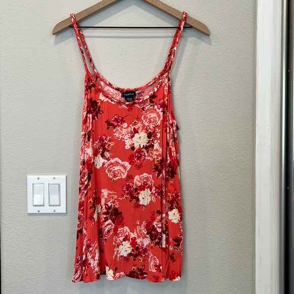 Torrid Crepe Swing Floral Tank Top - Picture 2 of 7